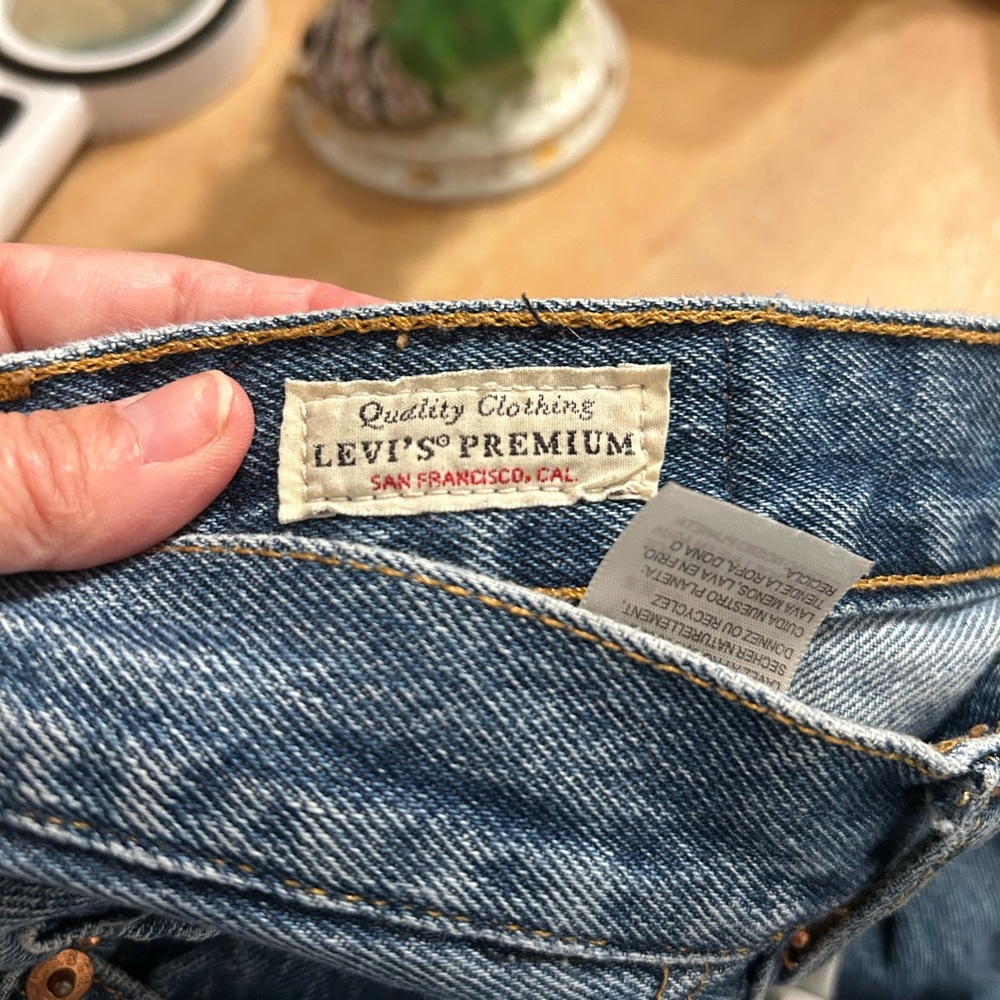 Men’s Levi vintage 501 jeans - Picture 3 of 12